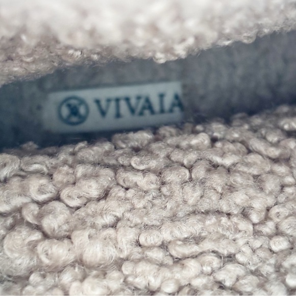 VIVAIA Women’s Camel COURTNEY Boots Round-Toe Water-Repellent Faux Fur Size 11 - Picture 8 of 9